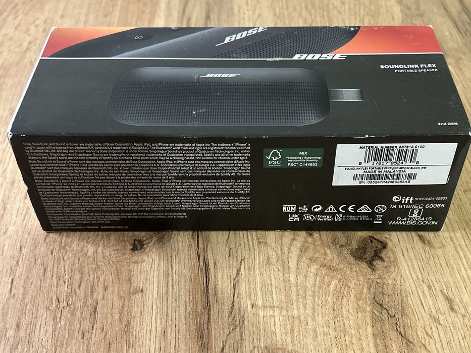 Акустика Bose SoundLink Flex (2nd Gen) Black (887612-0100)