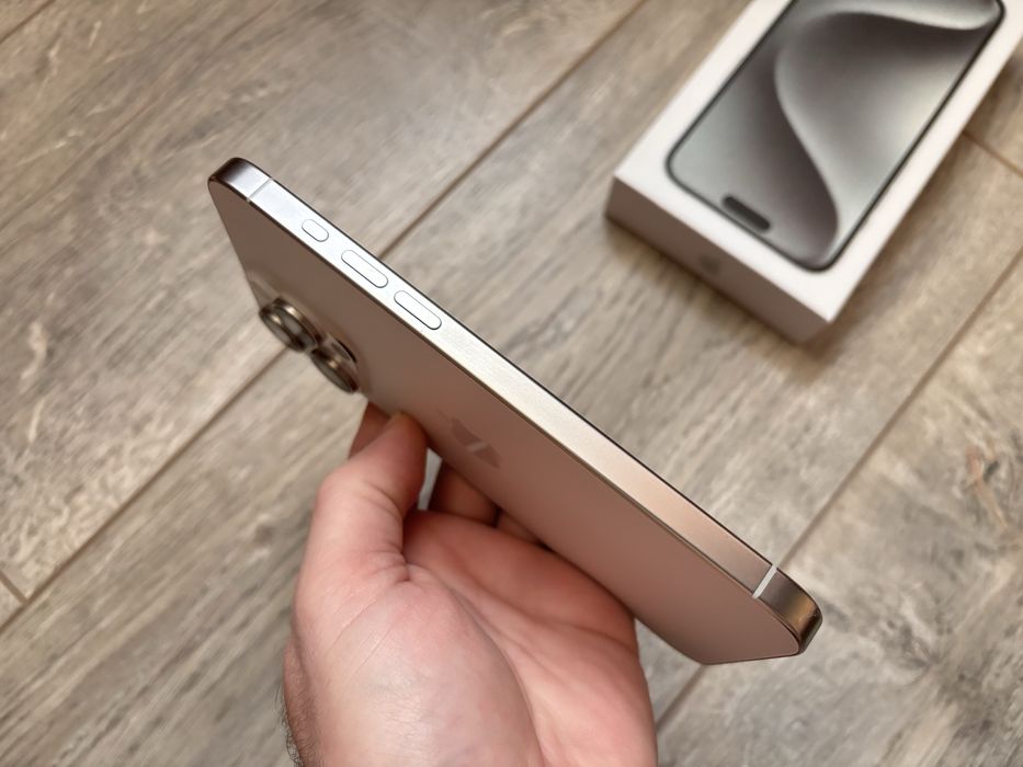 iPhone 15 Pro Max 256gb White Titanium