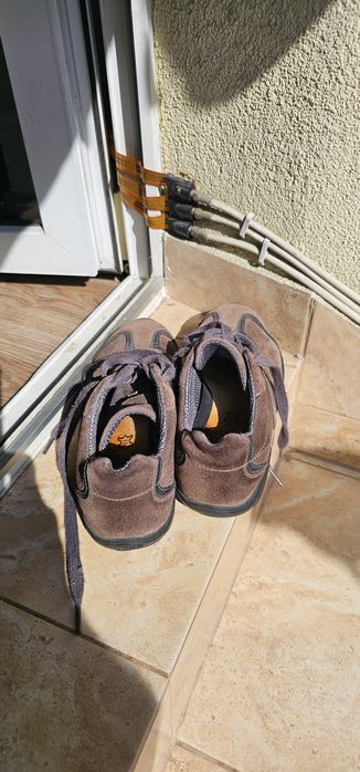Buty skórzane GEOX rozmiar 38 wkładka 23,5cm stan bardzo dobry