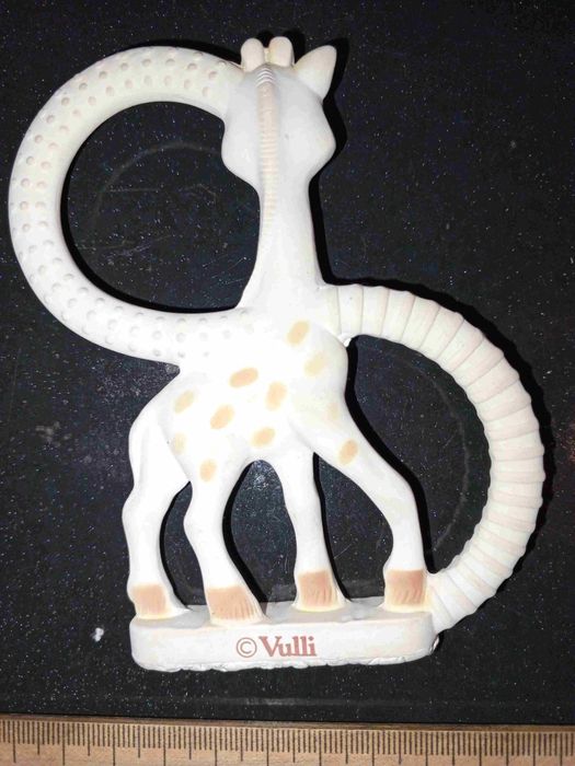 Игрушка прорезыватель-грызунок Sophie la girafe (Софи жираф) Vulli.