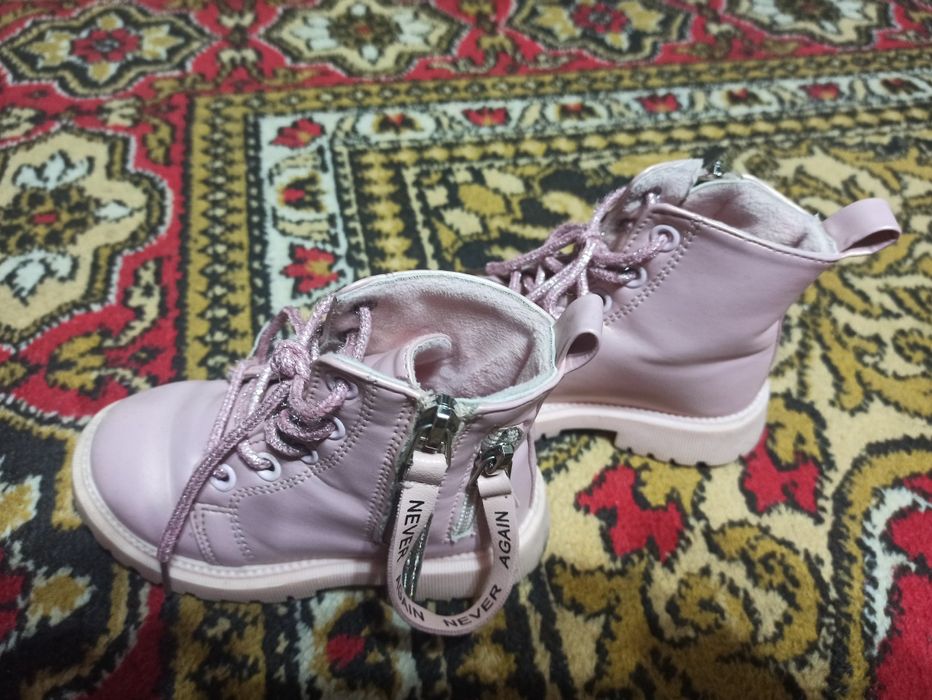 Ботинки  детские