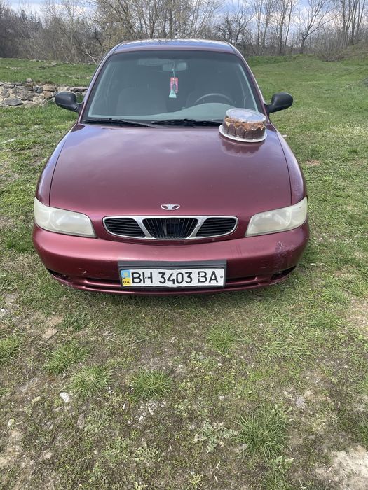Нубіра 1.6 бенз 1998