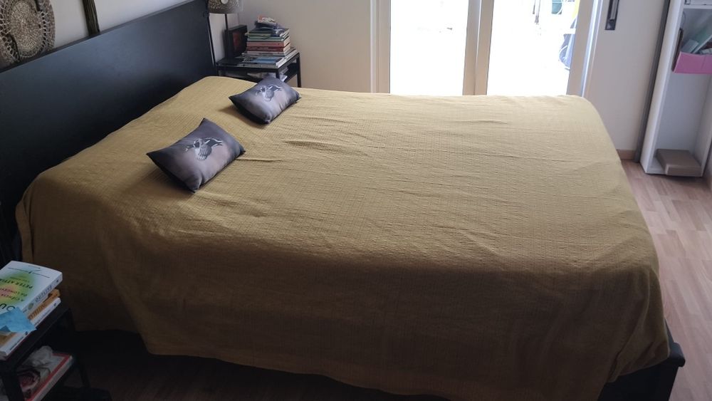 Cama IKEA Malm como nova