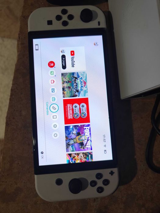 Nintendo Switch OLED