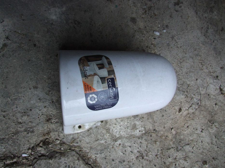 Półpostument do umywalki, półpostument pod umywalkę