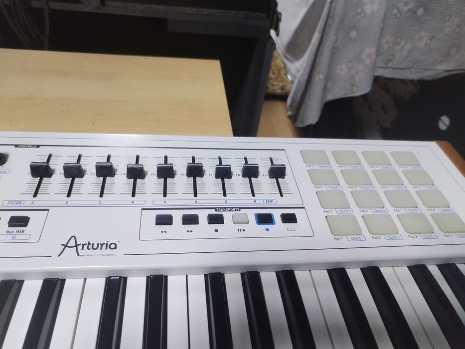 Arturia keylab 61 midi