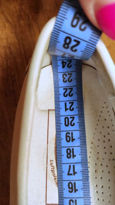 Białe loafersy / mokasyny skórzane medicus 36.5 / 37 wygodne