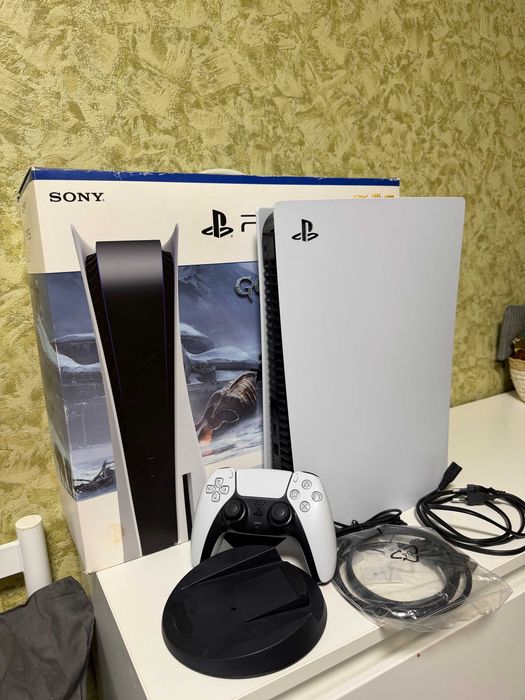 Ігрова консоль Sony PlayStation 5 PS5 Fat Blu-Ray з дисководом (CFI-1208)