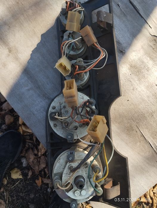 Продам панель приборів