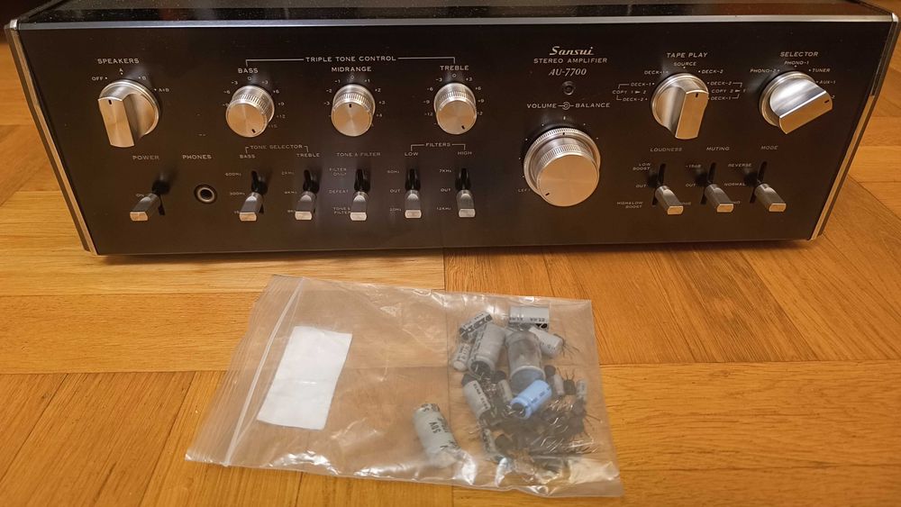 Wzmacniacz Sansui Au-7700