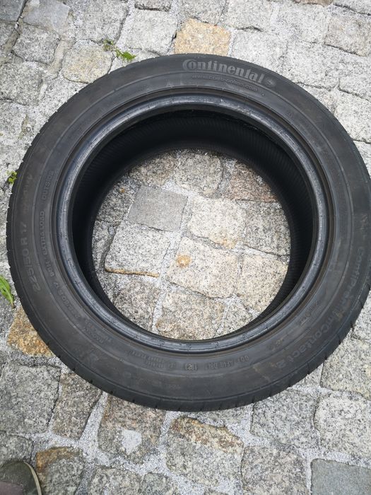 Opony Continental ContiPremiumContact 2  225/50 R 17