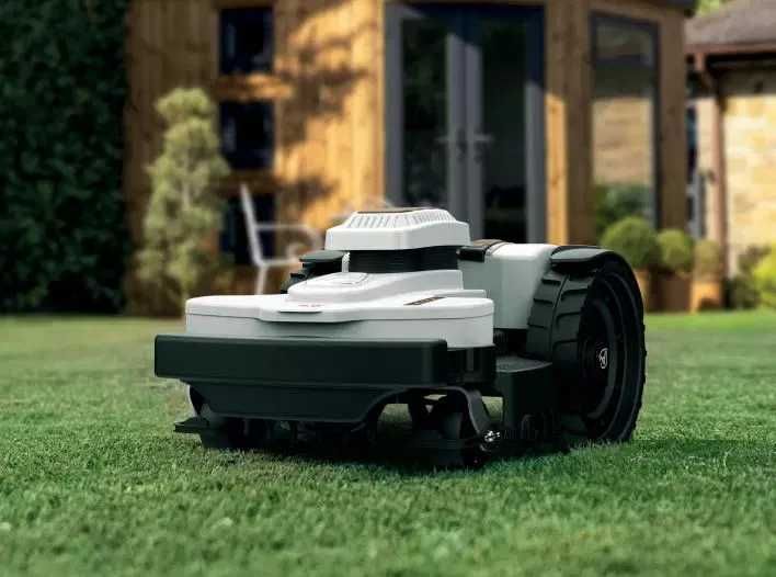 Roboty koszące–sprzedaż, montaż i serwis | RoboGrass |RATY0%