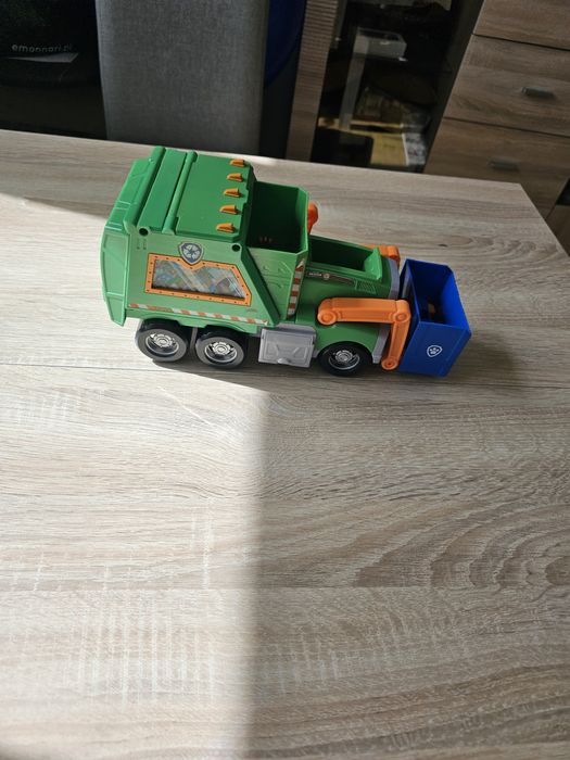 Śmieciarka psi patrol