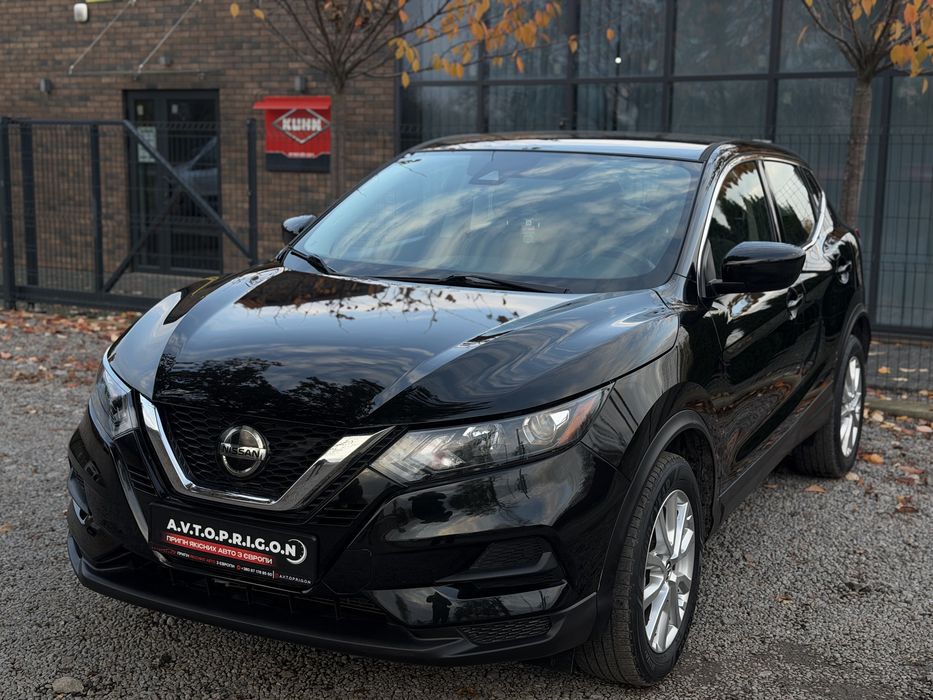 Продам Nissan Rogue Sport