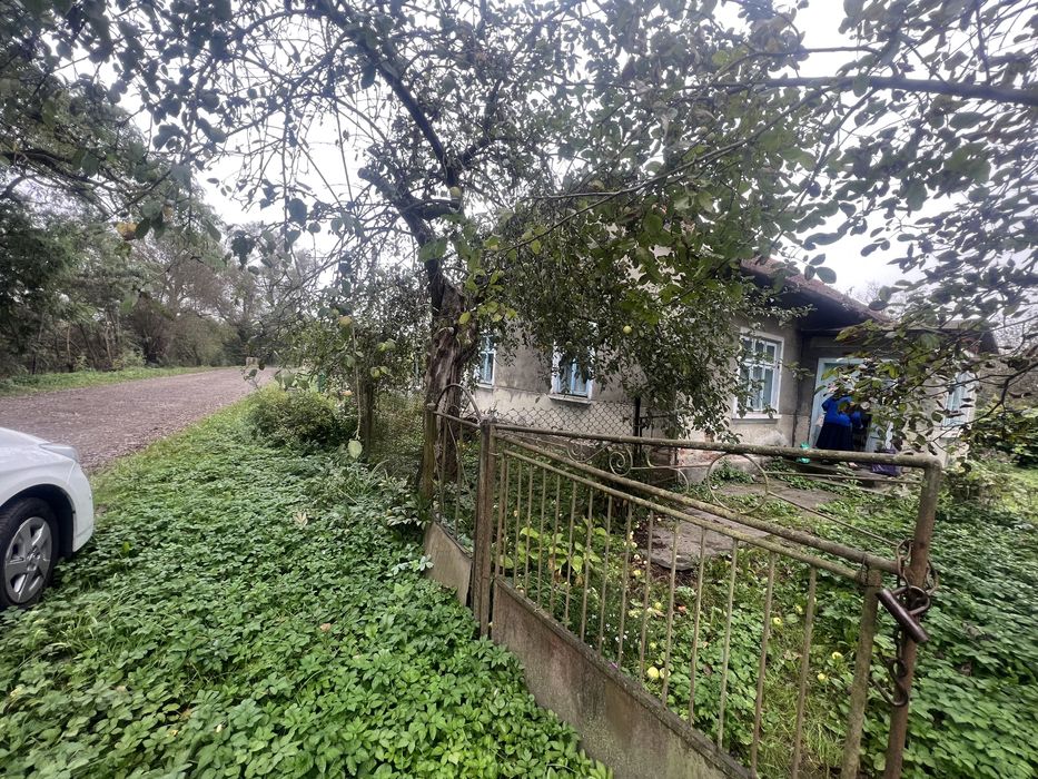 Будинок 16сот, поряд озеро Задорожнє та Baykal Resort