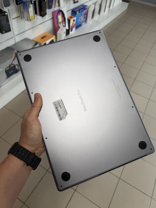 Apple Macbook Pro 16 2021 M1 Pro 16gb 512gb