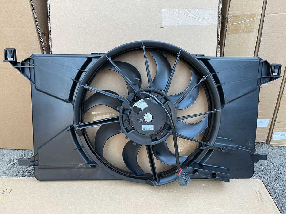 Телевизор Ford Focus 3 Форд Фокус Запчасти Телевизор Ford Focus 3