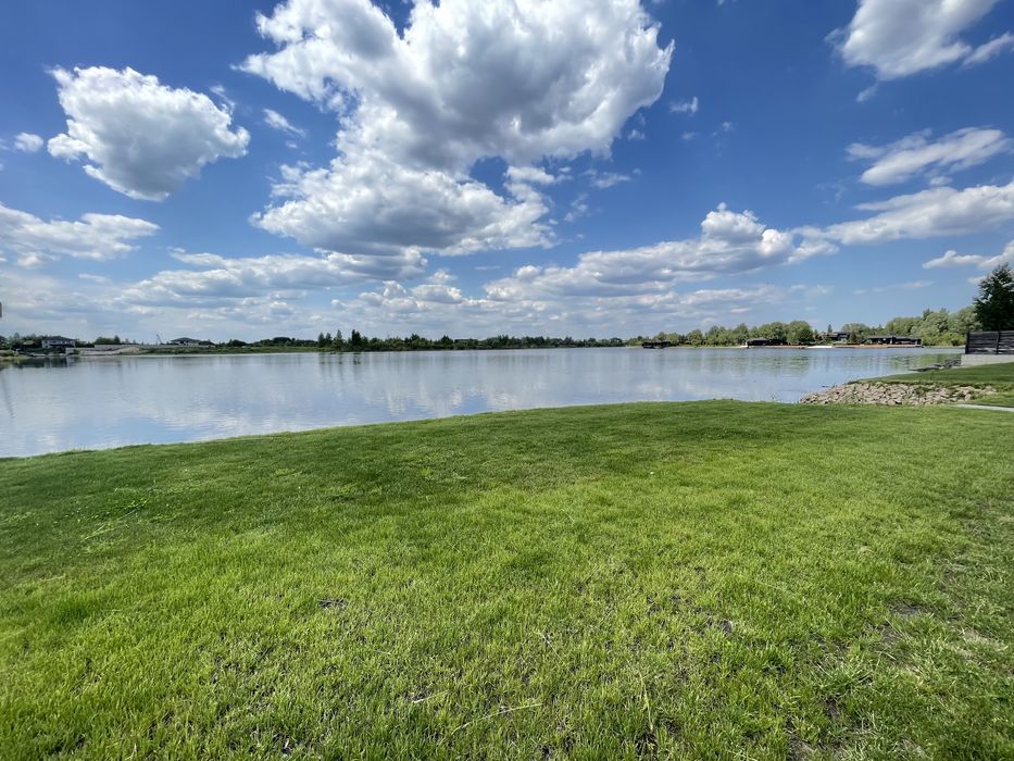 220000 Продам дом с выходом на Днепр. Вишенки Рядом золоче осокорки