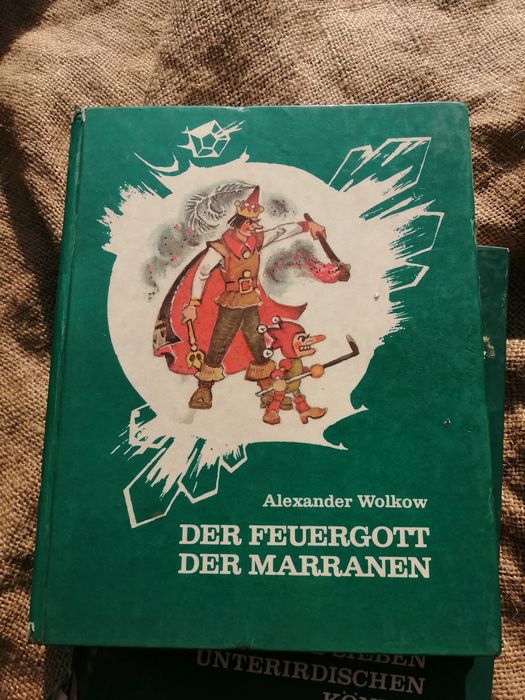 Книги, казки, німецька мова. Волков