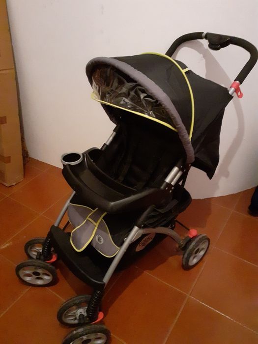 Carrinho de bebé