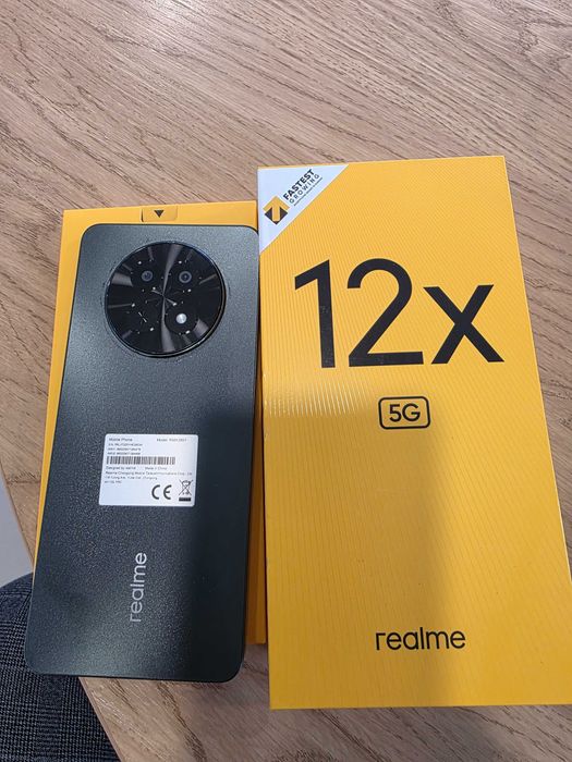 Sprzedam Samrfon REALME 12X5G