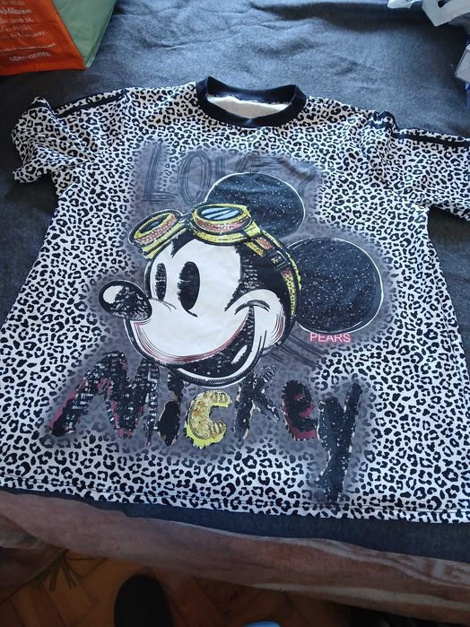 Diversas roupas 5€ e 10€