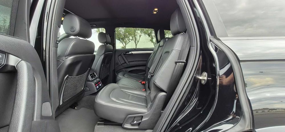 Audi Q7 quattro Sport S-line      2014