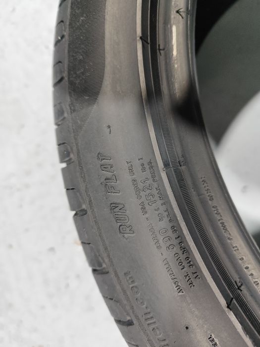 2 pneus semi novos 225-45R18 RFT Pirelli - Oferta dos Portes