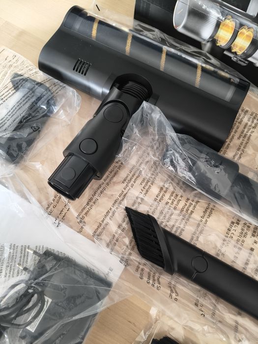 Aspirador Dreame R10 Pro