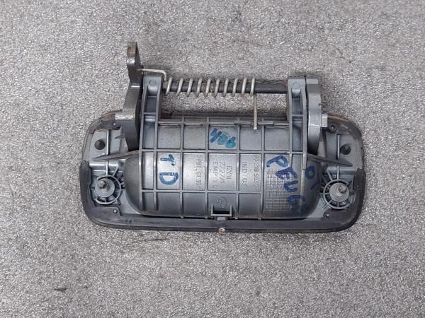 Puxador porta trás direito PEUGEOT 406 (8B)