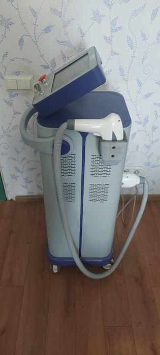 Діодний лазер для видалення волосся Medicalaser D-Las 100