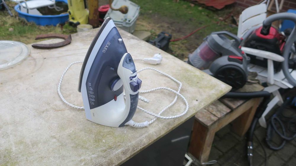 Żelazko AEG  2000W