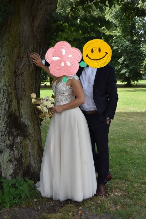 Suknia ślubna kolor śmietankowy