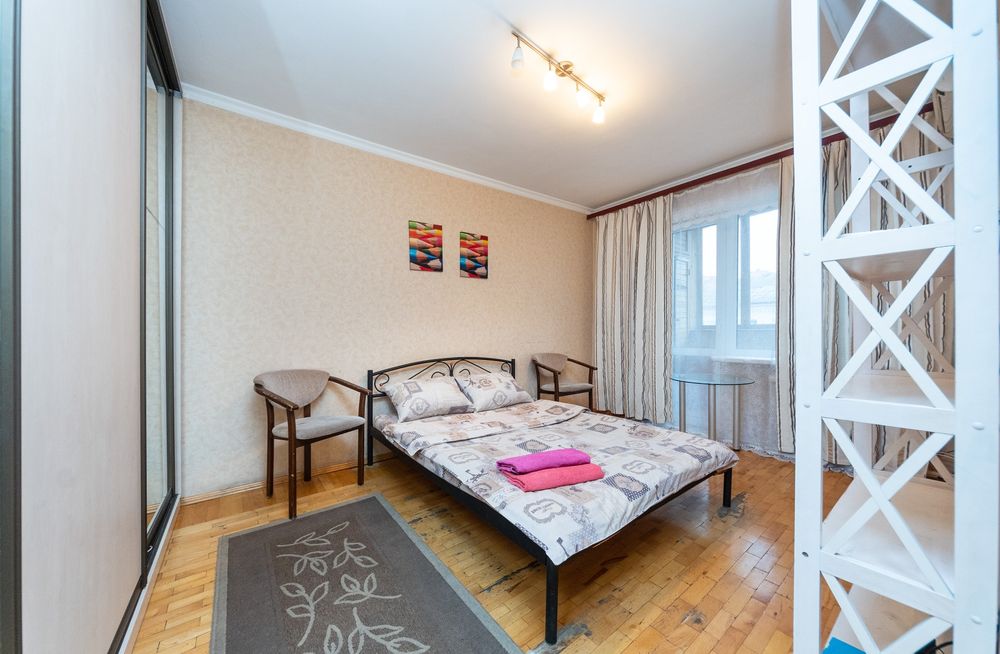 Центр, М. Олімпійська, вул. Володимирська,89