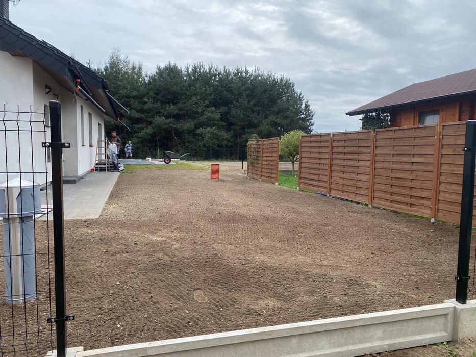 Zakladanie ogrodow od podstaw,pileg i obsluga istniejacych .Wroc+100km