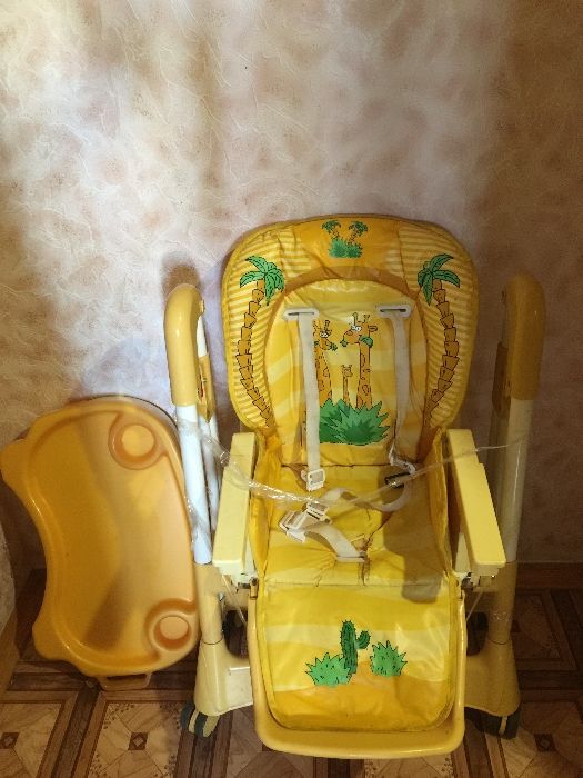 Стульчик для кормления Capella Porto Fabula в хорошем состоянии