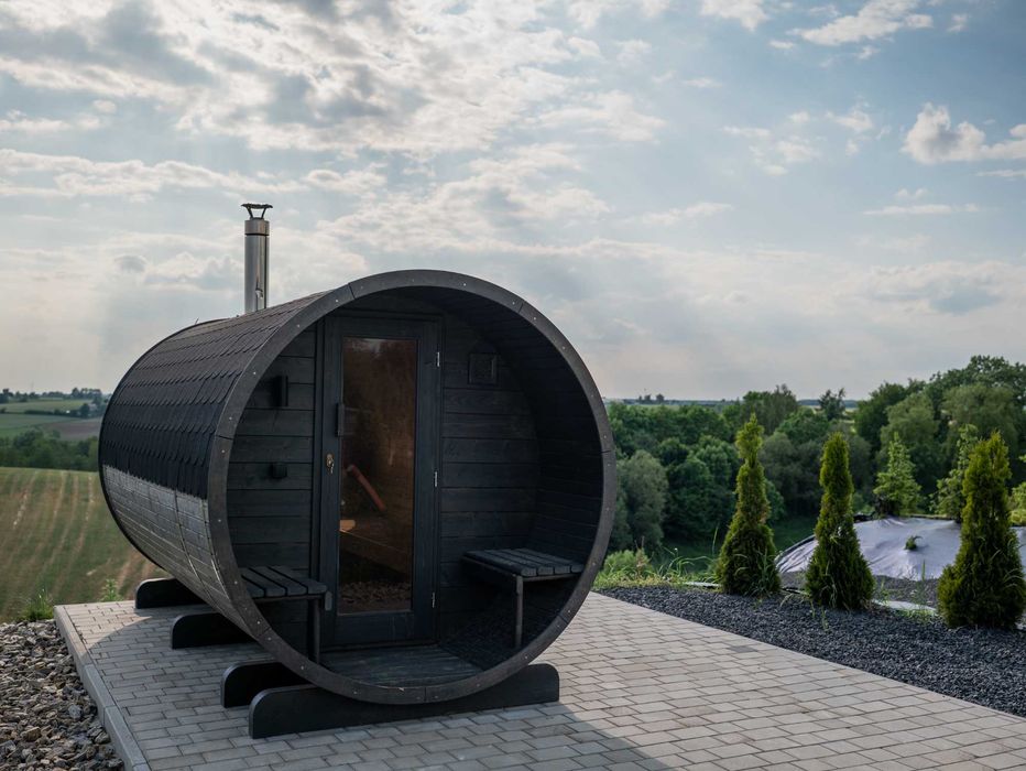 Nowoczesna stodoła-Balia i Sauna,kominek,antresola,taras max 8 Osób