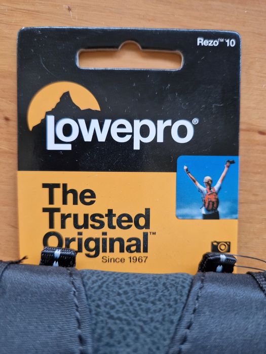 Pokrowiec Lowepro Rezo 10 nowy