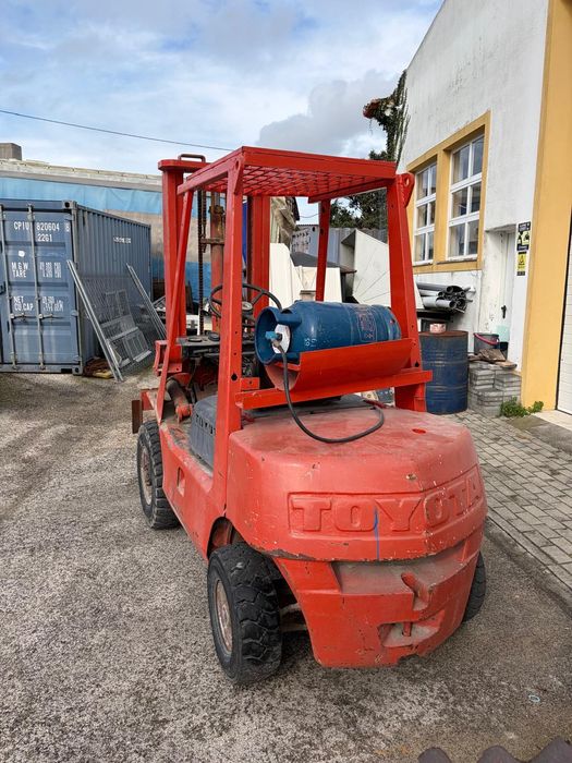Empilhador Toyota a gás