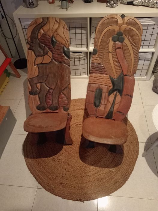 Bancos feitos à mão