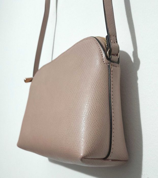 Mala pequena a tiracolo cor-de-rosa claro H&M