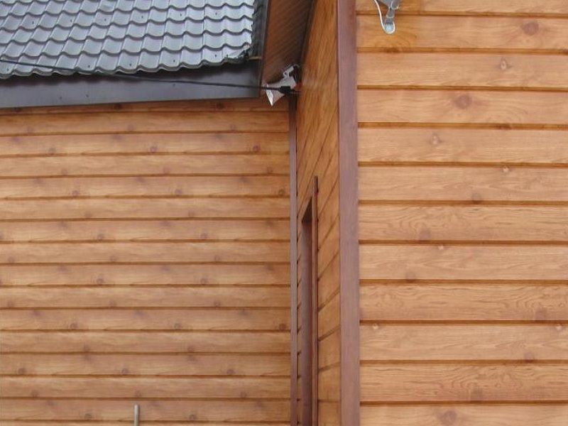 Водостічні системи і софіт сайдинг