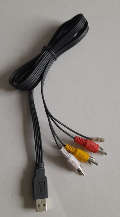 Кабель USB на 3 RCA.