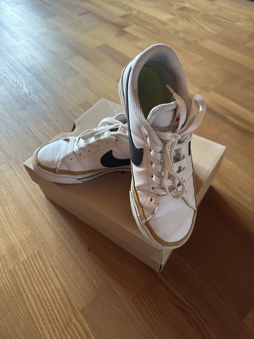 Кросівки, Кеди Nike