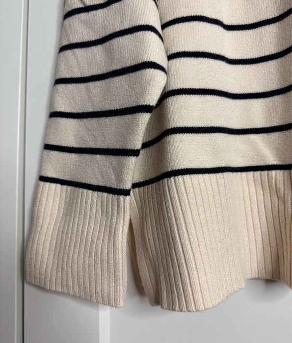Zara sweter w paski viralowy