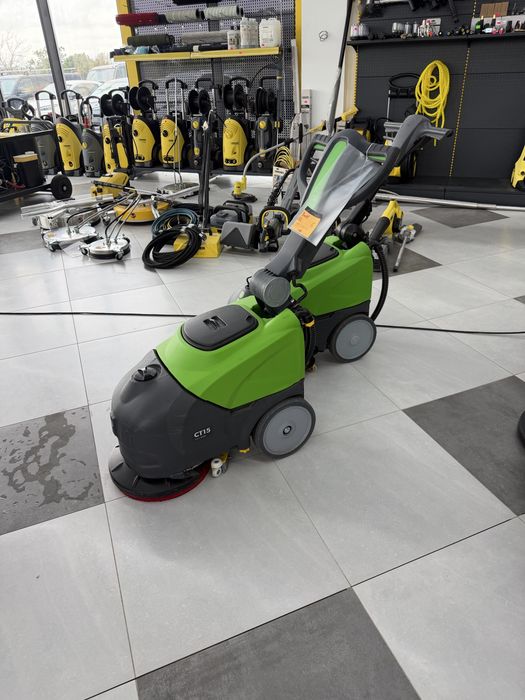 Підлогомийна машина ipc ct15 акумуляторна karcher br bd