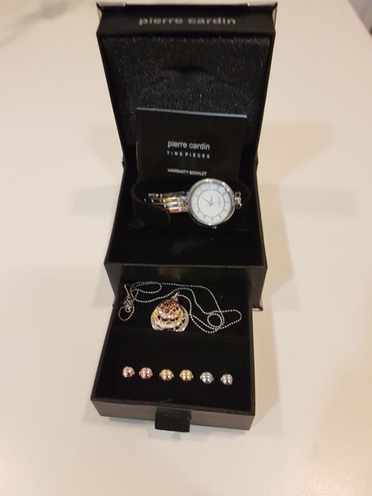 zegarek Pierre Cardin, zawieszka i kolczyki Nowy