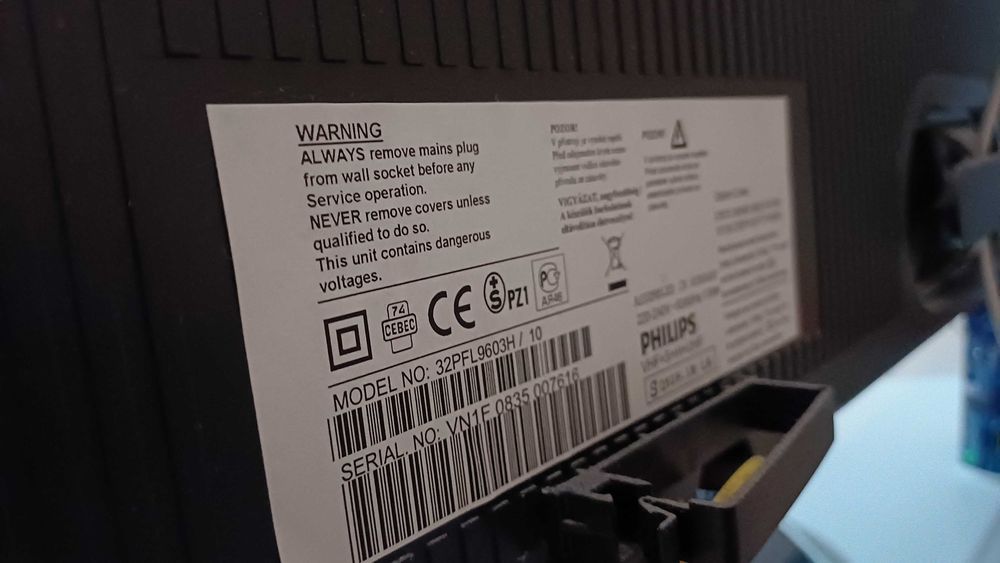 tv philips cineos 32pfl9603h c/ ambientlight