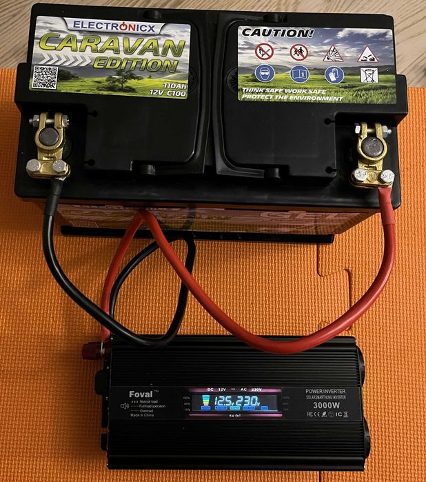 Інвертор постійного струму DC 12 V в змінний струм AC 220/230 V