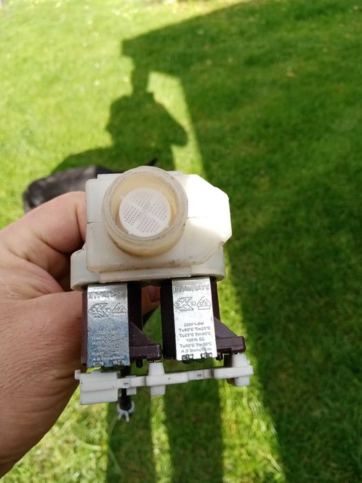 Elektrozawór pralki bosch